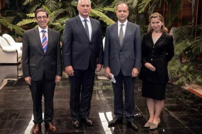Recibe Díaz-Canel Cartas Credenciales de nuevos embajadores
