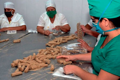 En Batabanó y Cienfuegos: Pescando el plan