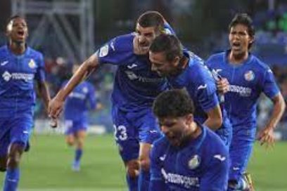Getafe y Alavés igualaron a dos en la Liga Española en partido de puro trámite.