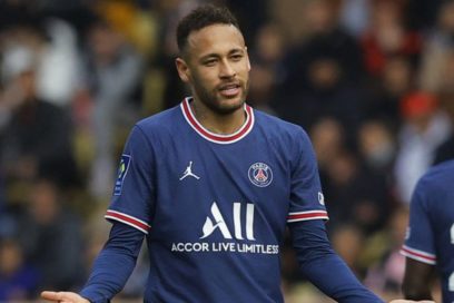 Neymar ya casi no se entrena, llega en un estado lamentable, al límite de estar borracho. Es así, está en un espíritu de revancha contra el PSG, hay una ruptura total con los estamentos del club y del vestuario», aseguró el periodista Daniel Riolo.