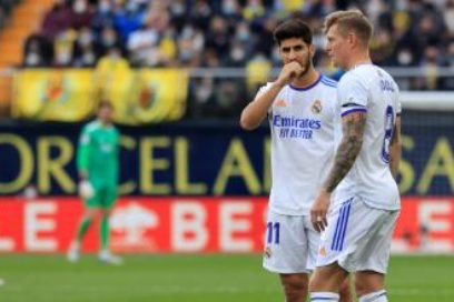 Kroos se lesiona y pudiera perderse el partido ante el PSG.