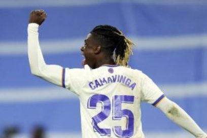 Camavinga se rinde al mediocampo del Real Madrid.
