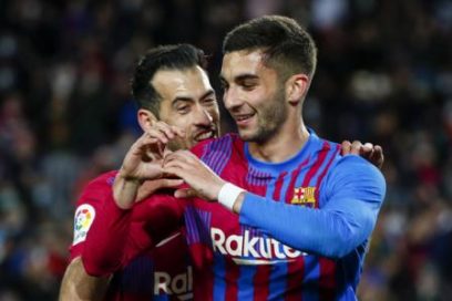 Resultados: Arsenal 2-0 Leicester City, Chelsea 1-0 Newcastle, Everton 0-1 Wolves, West Ham 2-1 Aston Villa, Udinese 1-1 Roma, Atalanta 0-0 Genoa, Barcelona 4-0 Osasuna, PSG 3-0 Bordeaux, Betis 1-0 Athletic de Bilbao, Real Sociedad 1-0 Alavés.