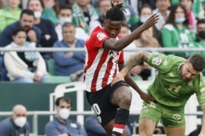 Nico Williams recibió insultos racistas en la cancha del Betis.