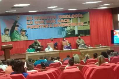 Desde el Sindicato también quitar pedazos al problema