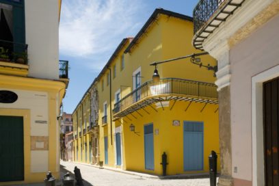 La mujer en la Casa de la Obra Pía