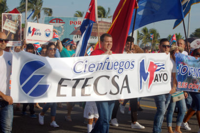 Comunicadores, informáticos y electrónicos de Cienfuegos: ¡Presentes el Primero de Mayo!