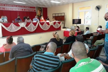 Con las manos firmes en el volante de la eficiencia