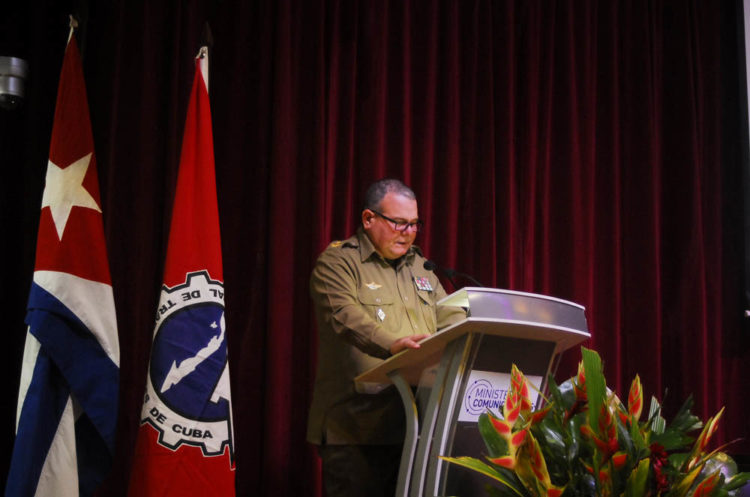 General de Division, Victor Rojo Ramos, jefe de la Dirección Política de las FAR. Foto: Agustín Borrego