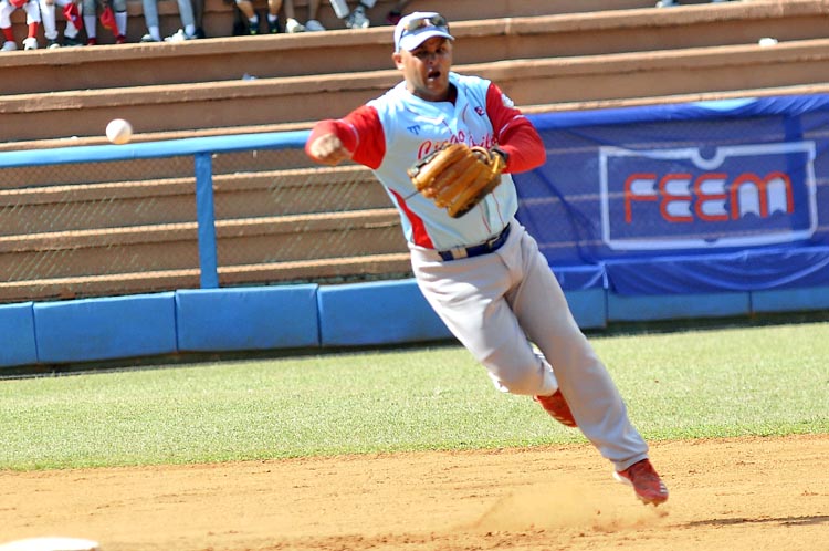 Yorbis Borroto volvió a ganar en la prueba de doble play. Foto: José Raúl Rodríguez Robleda