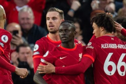 El Liverpool gana al West Ham (1-0) y pone máxima presión al City.