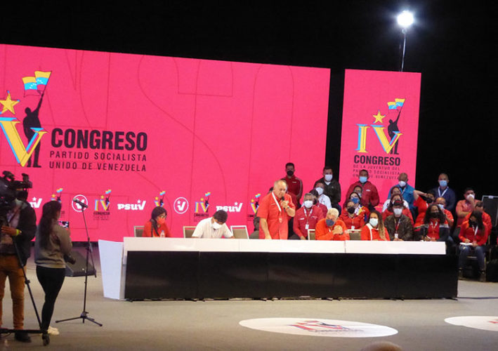 «Un congreso para profundizar la Revolución Bolivariana y en el Socialismo del siglo XXI», dijo Diosdado Cabello, en la apertura de la reunión. Foto: José Llamos Camejo.