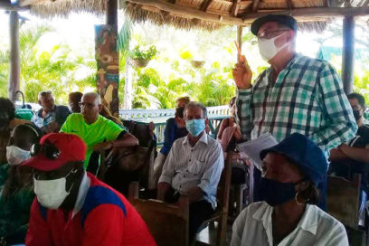 Intenso intercambio sobre el Código de las familias en colectivos laborales de Santiago de Cuba (+ Fotos)