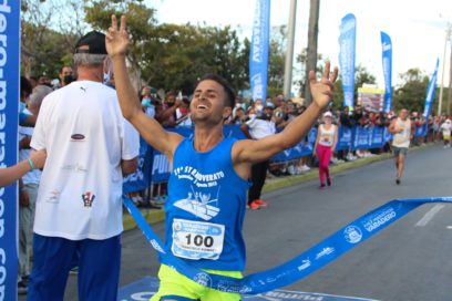 Media Maratón de Varadero: Ganó el hombre de los tres pulmones