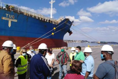 Portuarios habaneros multiplican eficiencia por el Primero de Mayo