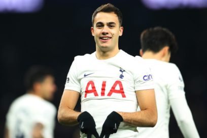 Tottenham escuchará ofertas de 50 millones por Reguilón.