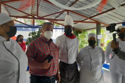 Reconoce Secretario General de la CTC a colectivos laborales en la Isla de la Juventud