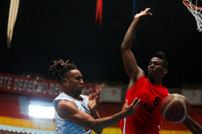 Búfalos y Mambisas mantienen el invicto en la LSB