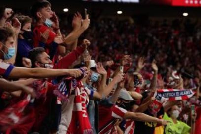 Rápidas Europa: En Polonia afirman que ya hay acuerdo entre Lewandowski y el Barça. La Uefa sanciona al Atlético de Madrid con el cierre parcial del estadio por «comportamiento discriminatorio» de sus seguidores. El Besiktas no se quedará con Pjanic.