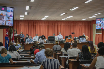 Perfeccionar cada vez más la labor sindical