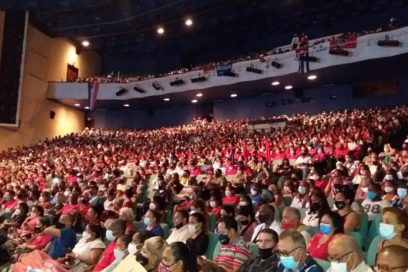Voces, artes y feria por un Primero de Mayo en Santiago de Cuba