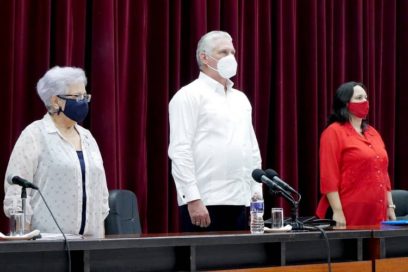 Resalta Díaz-Canel profesionalidad de los contralores cubanos