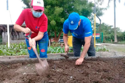 Otro fin de semana de aportes proletarios en Holguín (+ Fotos)