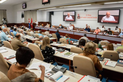 Sesiona IV Pleno del Comité Central del Partido