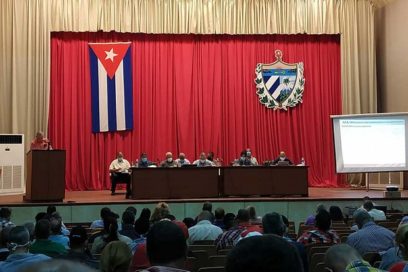 Urge a Pinar del Río dinaminzar su economía