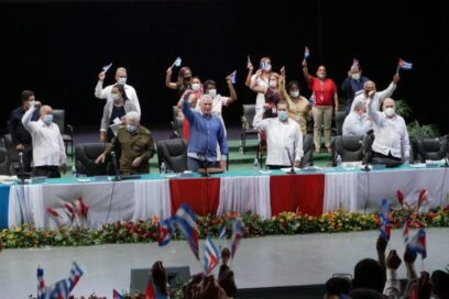 Díaz-Canel: “En Santiago se sabe hacer Revolución”