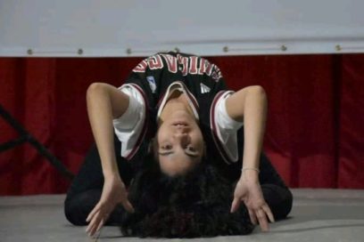 Una “Nina” entre gallos