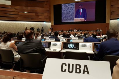 Ministro cubano de salud intercambia en Ginebra sobre cooperación