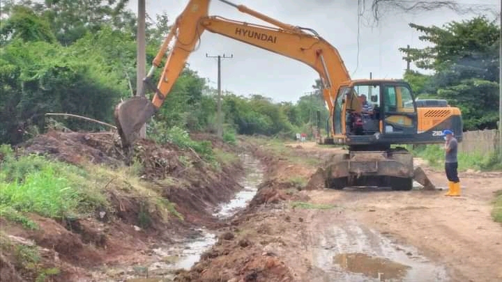 La limpieza y desobstrucción se incluyeron en las labores este fin de semana en el territorio avileño. Foto Dianelis Marín Dewar