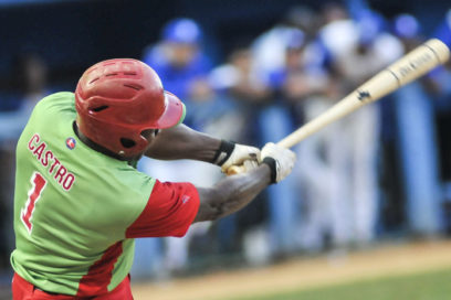 Out 27: Danel Castro será el rey del hit de nuestra pelota