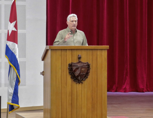 El Presidente cubano realizó las conclusiones del evento. Foto: Heriberto González Brito.