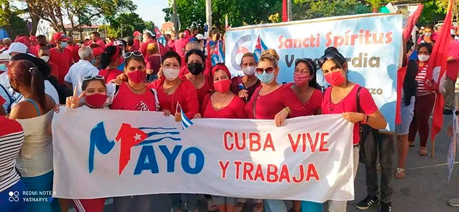 Primero de Mayo en Sancti Spíritus desfile por la unidad y la firmeza. Foto: Yuleiky Obregón Macías