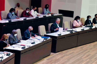 Aprueban leyes por y para el pueblo