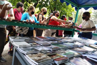 Inició en Camagüey fiesta del libro y la literatura