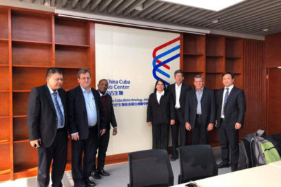 Presentan Cuba y China primera patente de su vacuna Pan-Corona