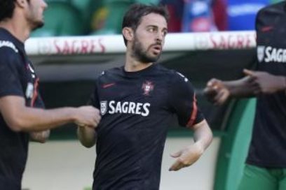 Bernardo Silva: «¿Si me seduce el Barcelona? Lamentablemente, ahora mismo no puedo decir nada. Estoy con la selección y muy concentrado. Cuando acabe la temporada, ya veremos qué pasa».