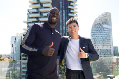 Lukaku regresa al Inter: El delantero belga Romelu Lukaku jugará cedido en el Inter de Milán la próxima campaña. El club italiano pagó al Chelsea 8 millones por la cesión.