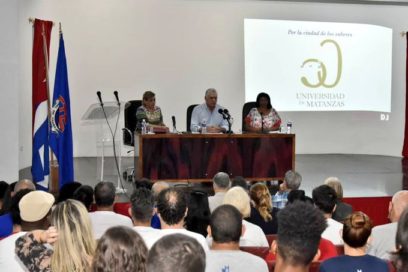 Presidente cubano llega a Matanzas para última jornada de visita gubernamental