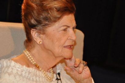 Inauguran sala personalizada sobre Carilda Oliver Labra