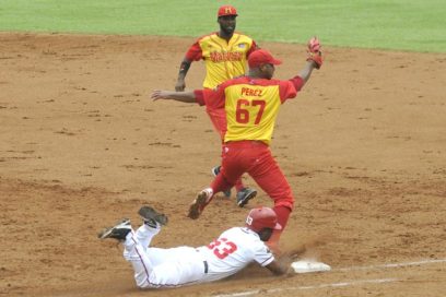 Out 27: Cocodrilos muerden con pitcheo e igualan la final