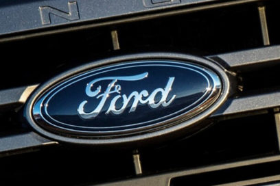 En huelga trabajadores de planta automotriz Ford en India