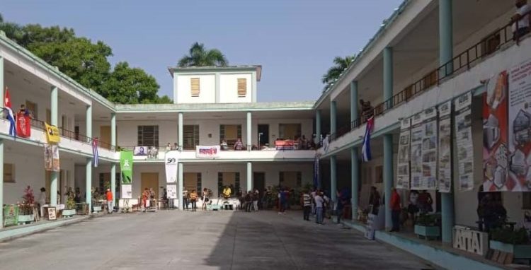 Más de 50 entidades mostraron sus resultados en materia de innovación en la expo provincial Soluciones Cuba. Foto: Yolanda Molina Pérez