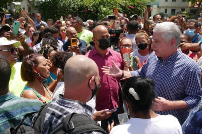 Exhorta Díaz-Canel a ampliar canales de diálogo