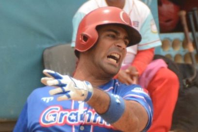 Out 27: Avilés y Arruebaruena ponen semifinales a punto de mate