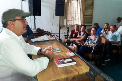 El Cucalambé y Naborí en un tributo (+Fotos)