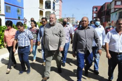 Resolver los problemas de la población siempre será una prioridad